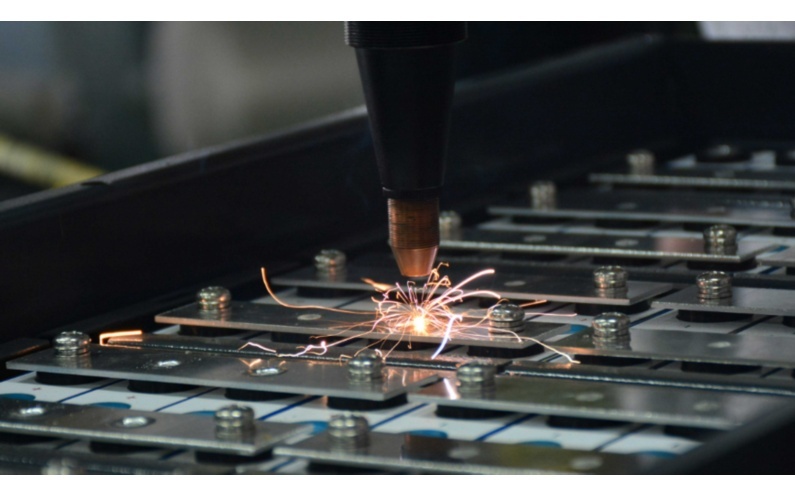 2025年激光焊縫視覺跟蹤系統(tǒng)的發(fā)展與應(yīng)用