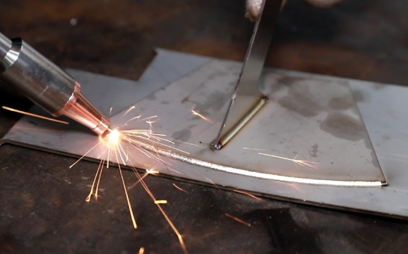 激光焊接與傳統(tǒng)焊接對(duì)比分析