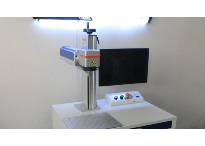 紫外激光打標(biāo)機(jī)在玻璃打標(biāo)中的應(yīng)用