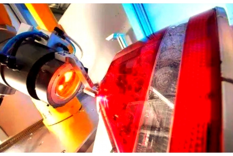 塑料激光焊接機(jī)項(xiàng)目打包價(jià)格全解析：成本優(yōu)勢與選擇指南