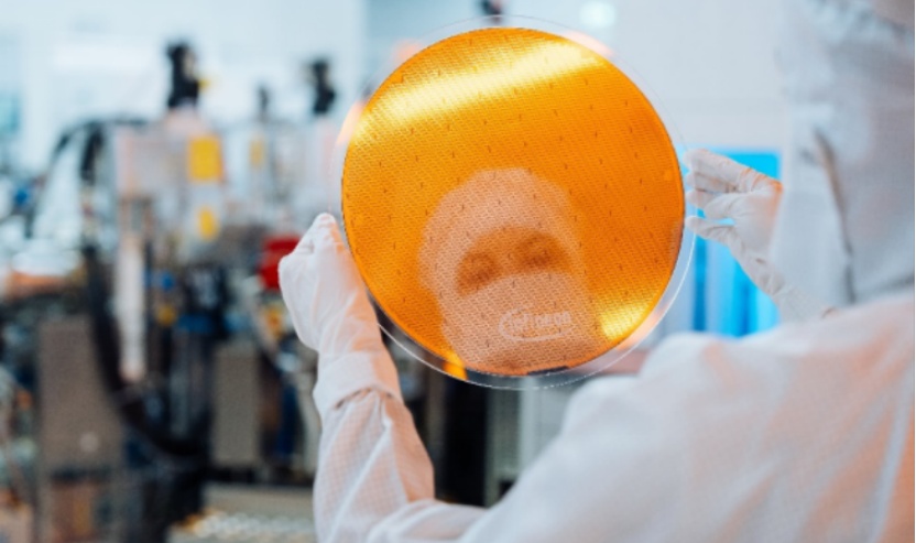 精密劃片機(jī)操作界面人機(jī)交互優(yōu)化設(shè)計(jì)