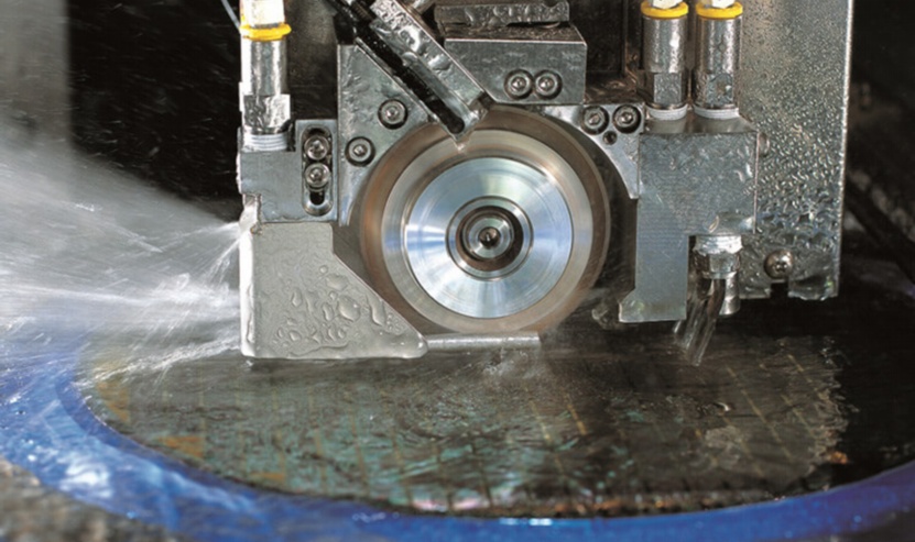 精密劃片機在陶瓷基板切割中的實操經(jīng)驗