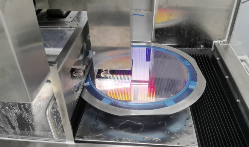 精密劃片機國產(chǎn)替代典型客戶案例：成功實現(xiàn)成本與性能雙贏