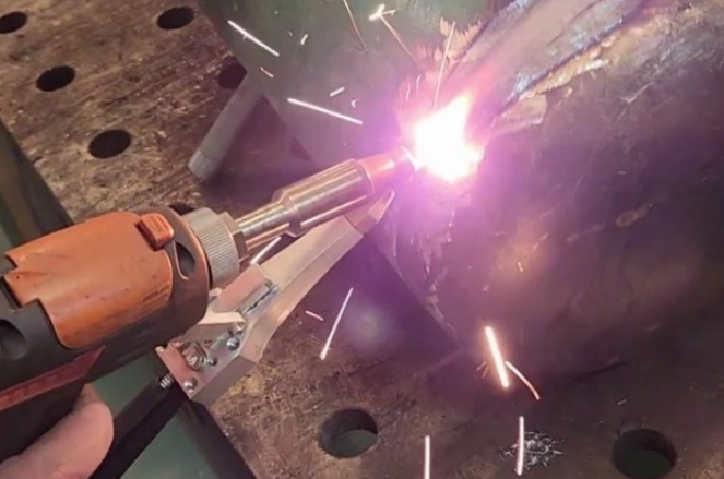 光纖激光焊接機(jī)出口市場(chǎng)分析與機(jī)遇