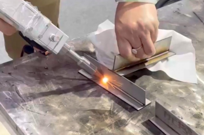 激光焊接機(jī)行業(yè)集中度與競(jìng)爭(zhēng)格局深度分析