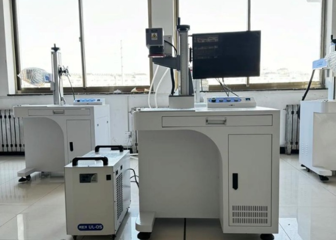 視覺定位激光機(jī)和傳統(tǒng)激光機(jī)的區(qū)別