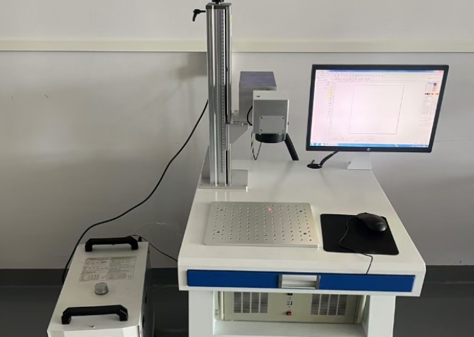 光纖激光打標(biāo)機適合哪些材料及其應(yīng)用詳解