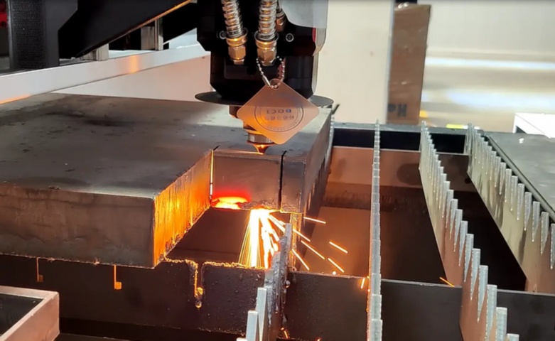 激光膜切機(jī)報價表及租賃_分期方案對比