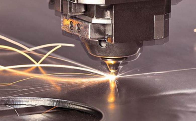 精密激光切割機(jī)vs傳統(tǒng)激光設(shè)備：精度與效率的取舍