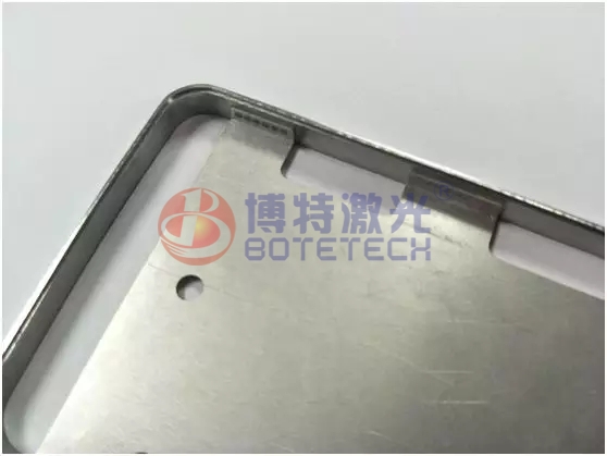 激光焊接機(jī)解決手機(jī)背板焊接所存在的任何局限性