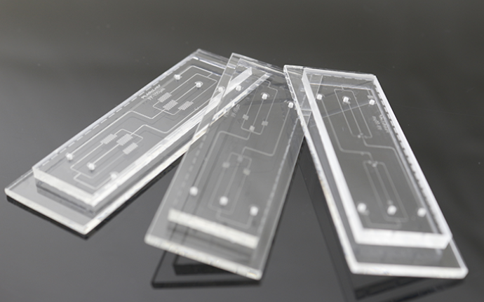 微流控芯片塑料焊接工藝優(yōu)化：提升良率的實(shí)操經(jīng)驗(yàn)